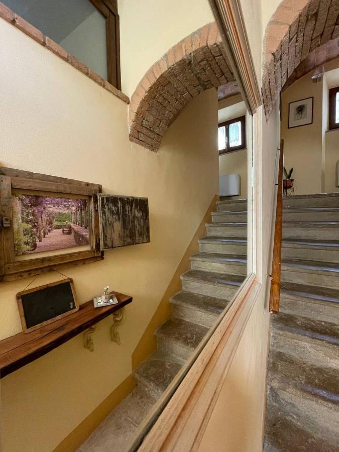 ポッジボンシAntica Casa Del Glicineアパートメント エクステリア 写真